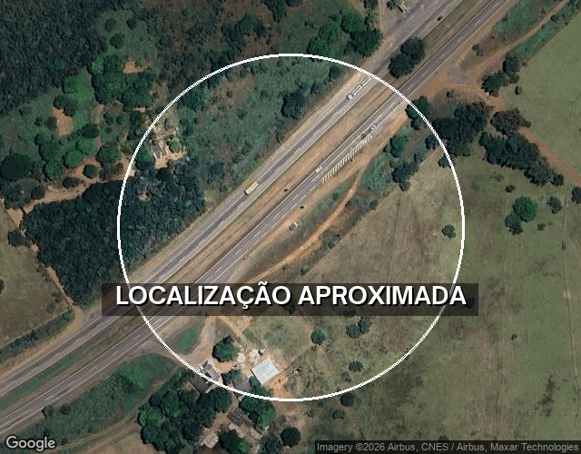 Casa com 2 quartos, 69m², varanda e área de serviço