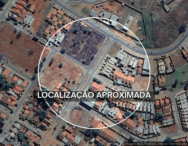 Casa com 2 quartos, 1 vaga de garagem, 82,37 m², ocupada