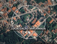 Casa com 1 quarto, 1 banheiro e 1 vaga de garagem