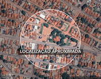 Casa com 2 quartos, varanda e 1 vaga de garagem
