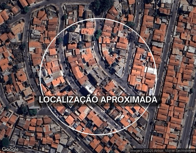 Apartamento com 3 dormitórios e vaga de garagem, 79m², necessita reparos