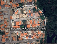 Terreno com casa residencial, 240m², 162,36m² construídos