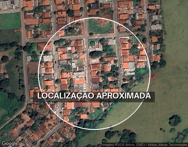 Casa Urbana com 210m² em Pires do Rio - Excelente Localização