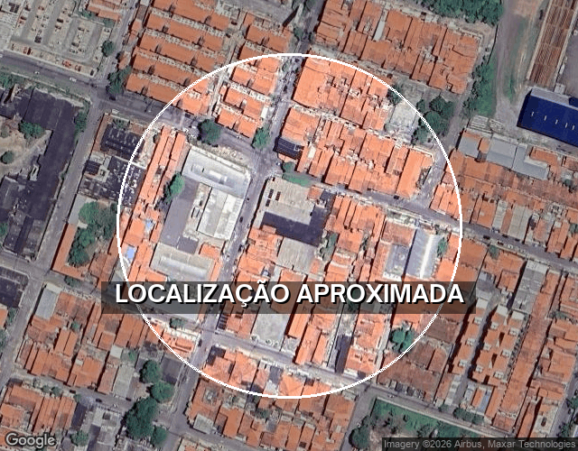 Imóvel comercial com 703,75m² em área nobre de Fortaleza