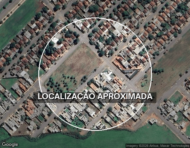 Casa com 50m² construídos em terreno de 698m², ocupada