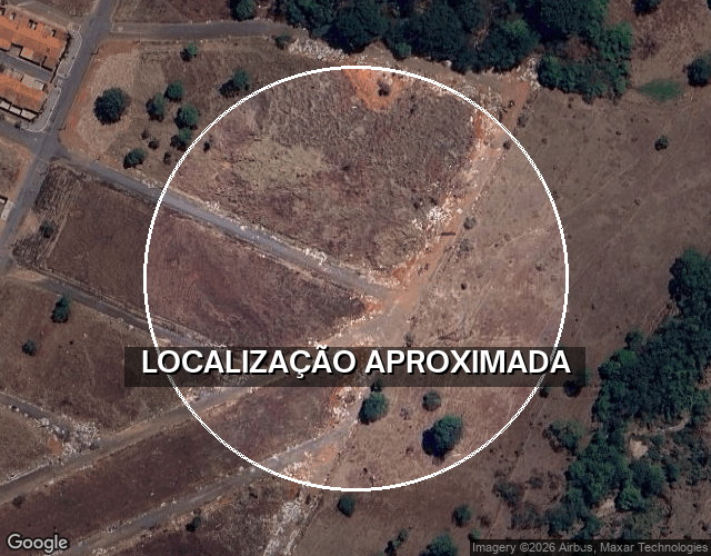 Casa com 176m², 2 quartos, sala, cozinha e vaga de garagem