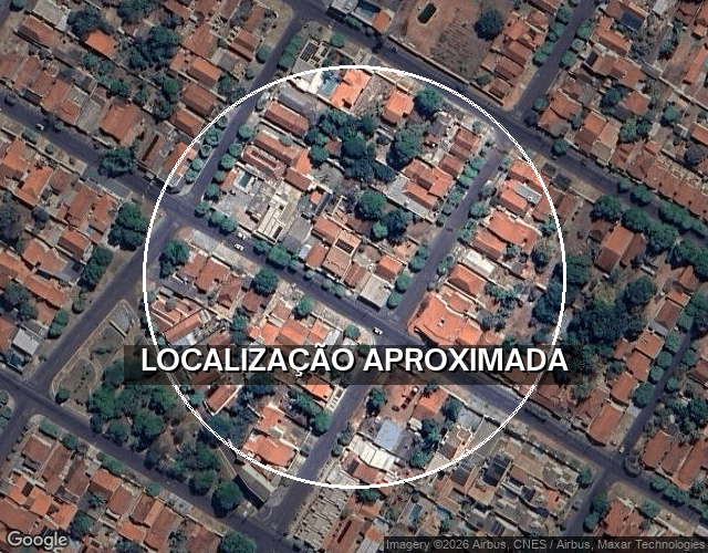 Casa com 312,50m² de terreno, 3 quartos, 2 banheiros, desocupada