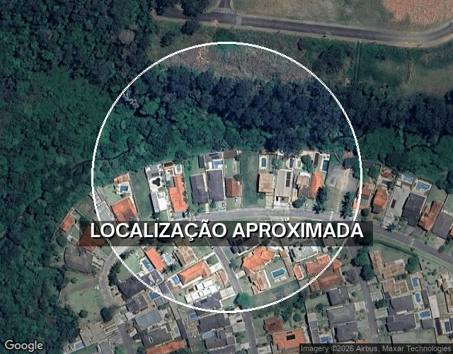 Casa com 3 quartos, 3 banheiros e 5 vagas de garagem