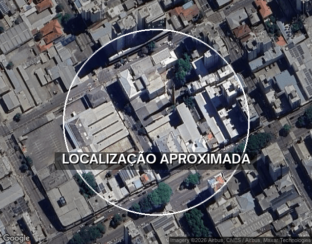 Casa com 3 quartos e 1 banheiro, área construída de 377,40m², ocupada