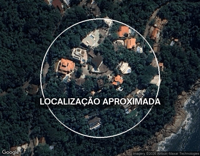 Terreno de 1.175m² em loteamento Ponta das Toninhas