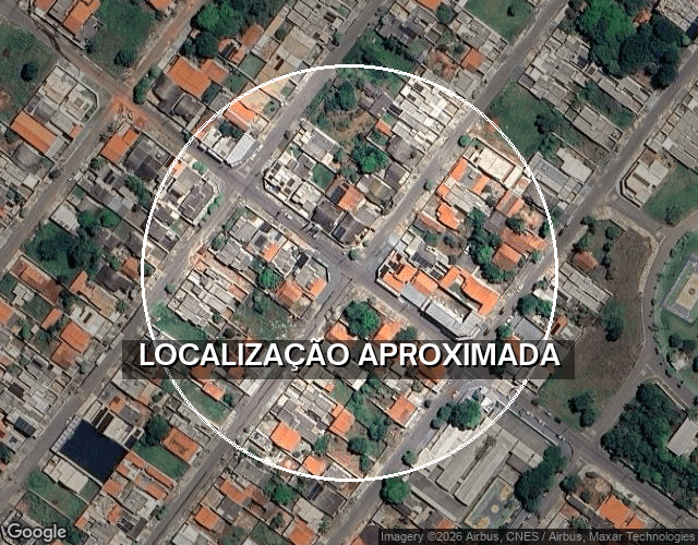 Casa com 2 quartos, 1 banheiro e 1 vaga de garagem