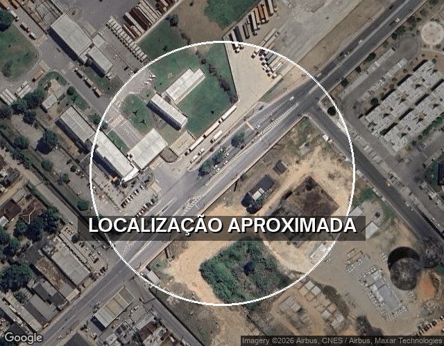 Casa com 3 quartos, varanda e 1 vaga de garagem