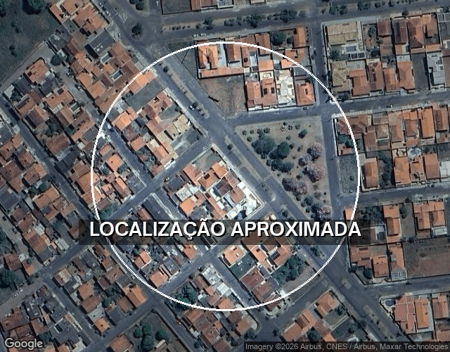Terreno com 2 quartos, 51m² construídos, 200m² de terreno, 1 vaga
