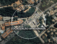 Casa em Condomínio com 5 quartos, 3 banheiros e 1 vaga de garagem