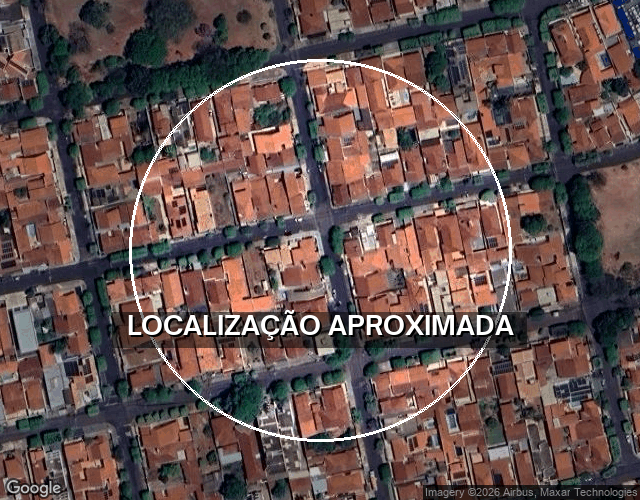 Casa com 193,50m², 2 quartos, 1 banheiro, área construída de 88m², ocupada