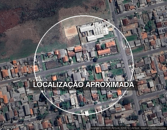 Terreno com casa de 105m² em São José dos Pinhais