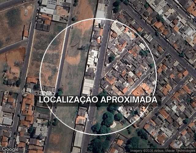 Casa com Edícula e Terreno de 240m²