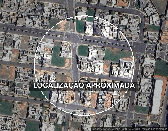 Casa com 219,06 m² de área privativa, 450,50 m² de área total, ocupada