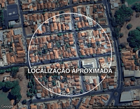 Casa com 200m², 3 quartos, 2 banheiros, ocupada