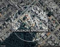 2 Terrenos com 175m² cada, com casa de madeira