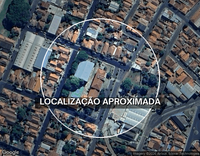Casa com 533,80m², 1/2 parte ideal, desocupada