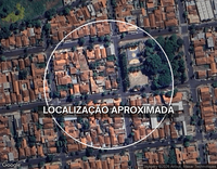 Prédio com 92,83m² de área construída em terreno de 260m²