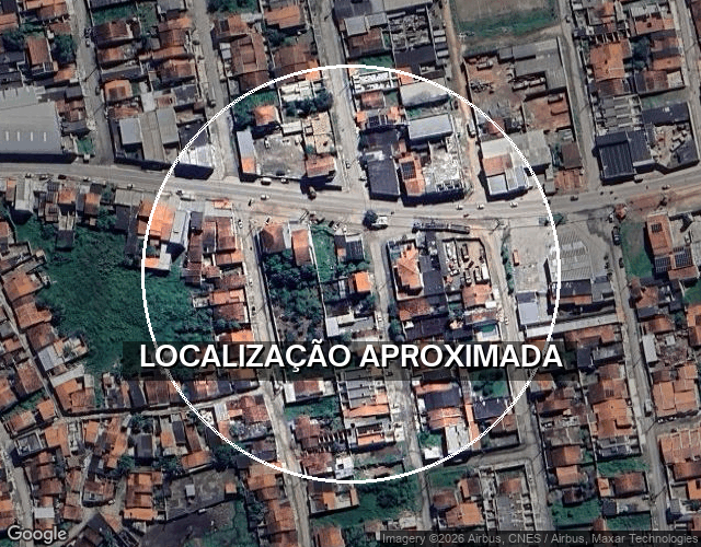 Casa com 2 quartos, 57m², área de terreno 100m²