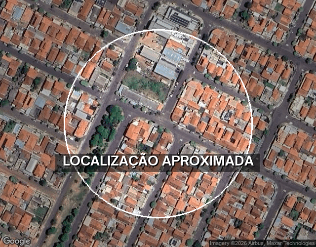 Casa com 2 quartos, 45,47m², área de terreno 166m²