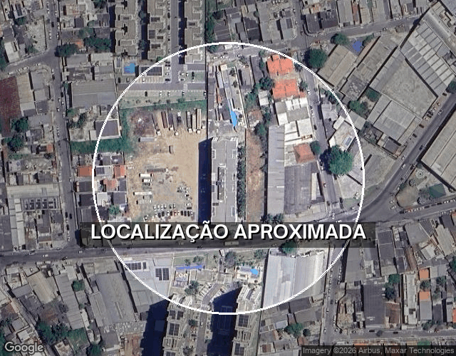 Cobertura com 198m², 2 vagas, desocupada