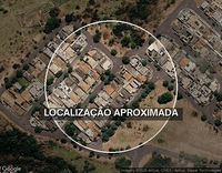 Casa com 1 quarto, 1 banheiro e 1 vaga de garagem, ocupada