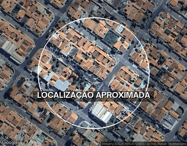 Casa com terreno de 300m², 2 quartos, 1 banheiro