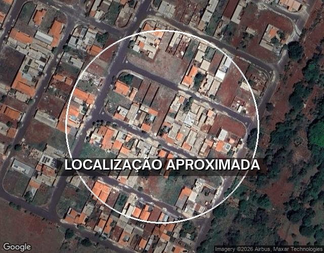 Casa com 2 quartos, 2 banheiros e 3 vagas de garagem