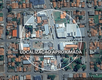 Terreno com 407,50m² e edificação no Jardim Paraíso