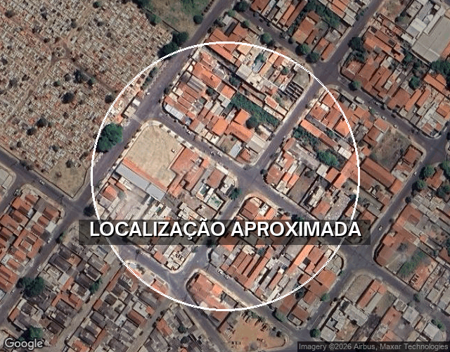 Imóvel residencial e comercial com 240m², 177m² residencial + 63m² comercial