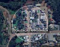 Casa com 2 unidades, 8 quartos, 3 banheiros e garagem