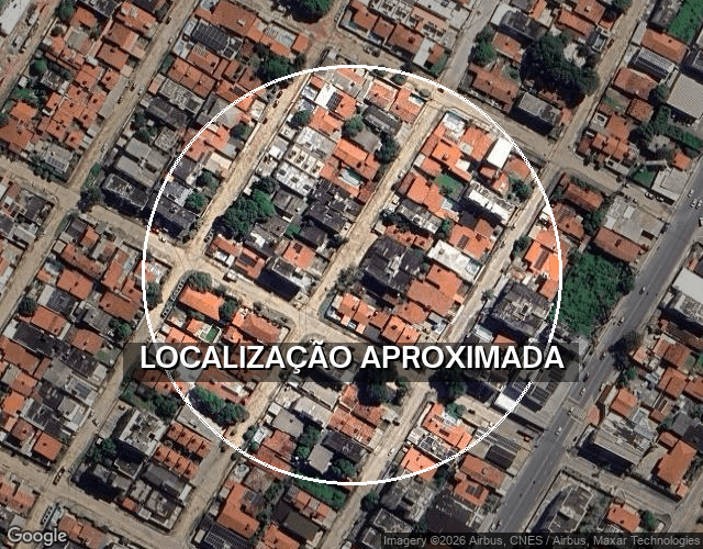 Casa com 5 quartos, 3 banheiros e 1 vaga de garagem