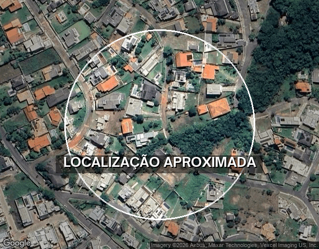 Casa inacabada com 250m² em terreno de 1.000m² em Brasília/DF