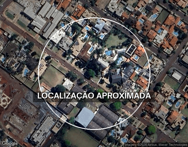 Terreno com 4.000,59m² e casa de 456,38m² em Londrina/PR
