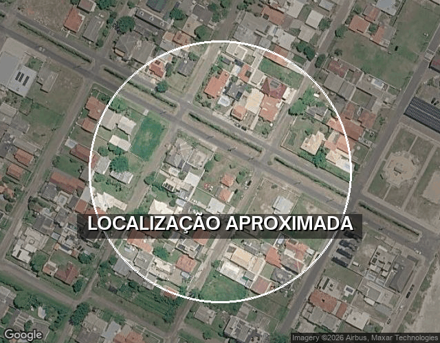 Casa com 351,69m² de área privativa, desocupada