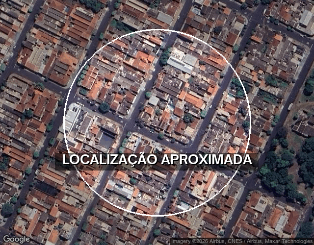 Casa com 330m² de terreno, 2 quartos, 1 banheiro, ocupada