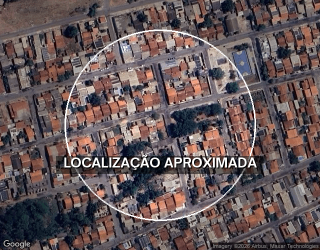 Casa com 1 quarto e 1 banheiro, área construída de 42m²