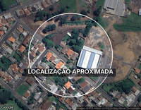 Casa com 300m², 2 quartos, 1 banheiro, área construída de 188,48m²