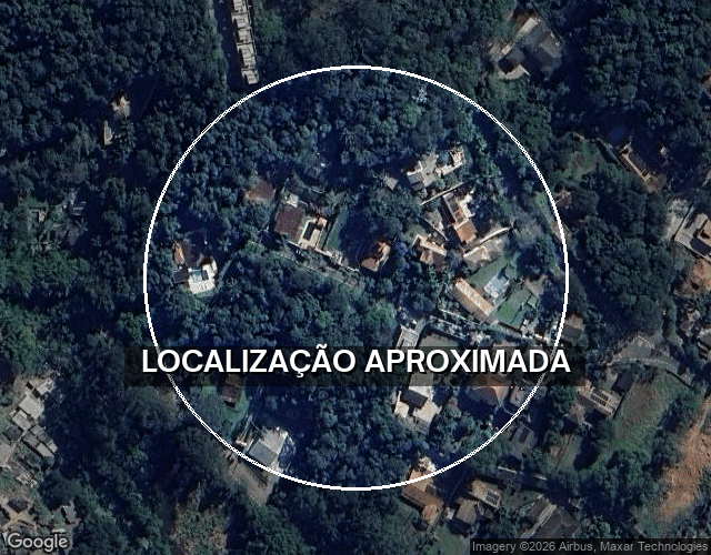 Terreno de 1.408m² em loteamento Colonial Village