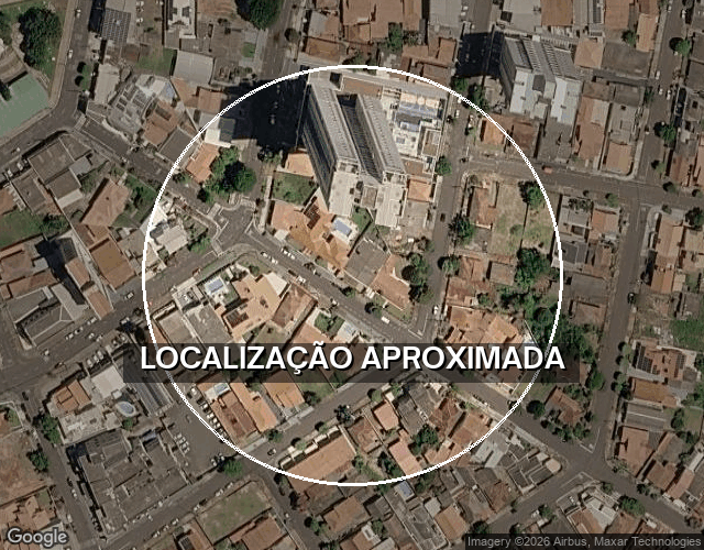 Casa com 482,40m² no Centro de Cambé/PR