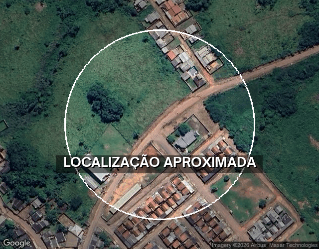 Fábrica de Castanha com Residências e Lote Rural