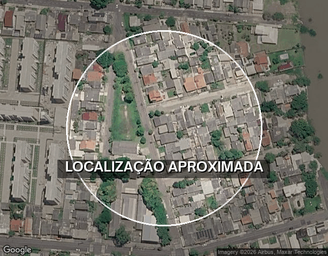 Prédio e Casa com Terreno de 330m² em Balneário Alvorada