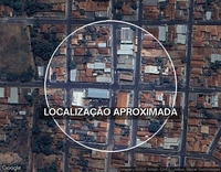 Prédio Comercial com 3 pavimentos e subsolo em Caiapônia/GO