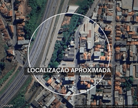 Barracão e Casa em Cambuí/MG com Terrenos Amplos