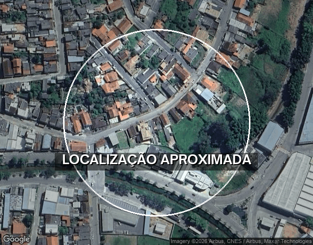 Casa com 12m² e terreno de 262,03m² em Oliveira/MG