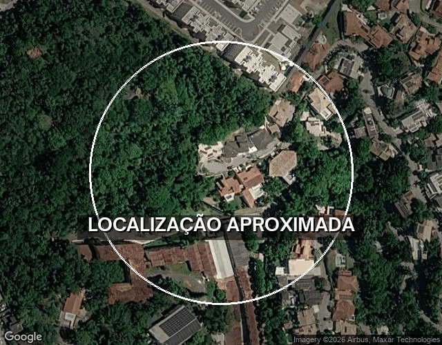 Casa c/ piscina 3 quartos Niterói/RJ - Terreno 1.134m²